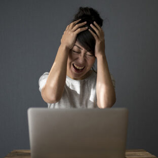 ノートパソコンのインチ数の調べ方【これは知っておきたい！】