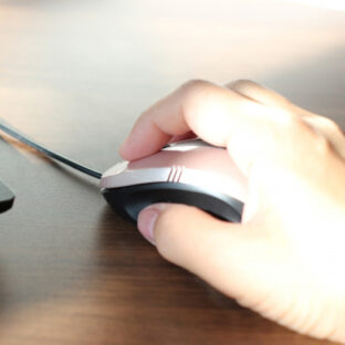 くじらや通信 No.094 マウスをコロコロしないで画面をスクロールする方法！