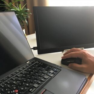 くじらや通信 No.104 TVで簡単にできる！デュアルモニターにして作業性アップ！