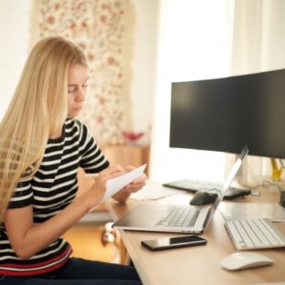 くじらや通信 No.114 ノートPCとデスクトップPCの違いって？