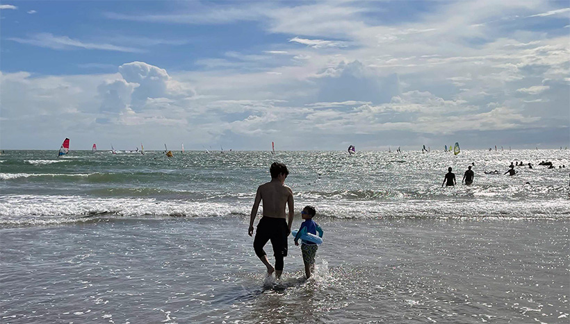 海へ遊びに行きました