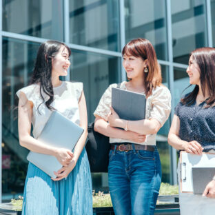 パソコンを使う学生には中古がおすすめ