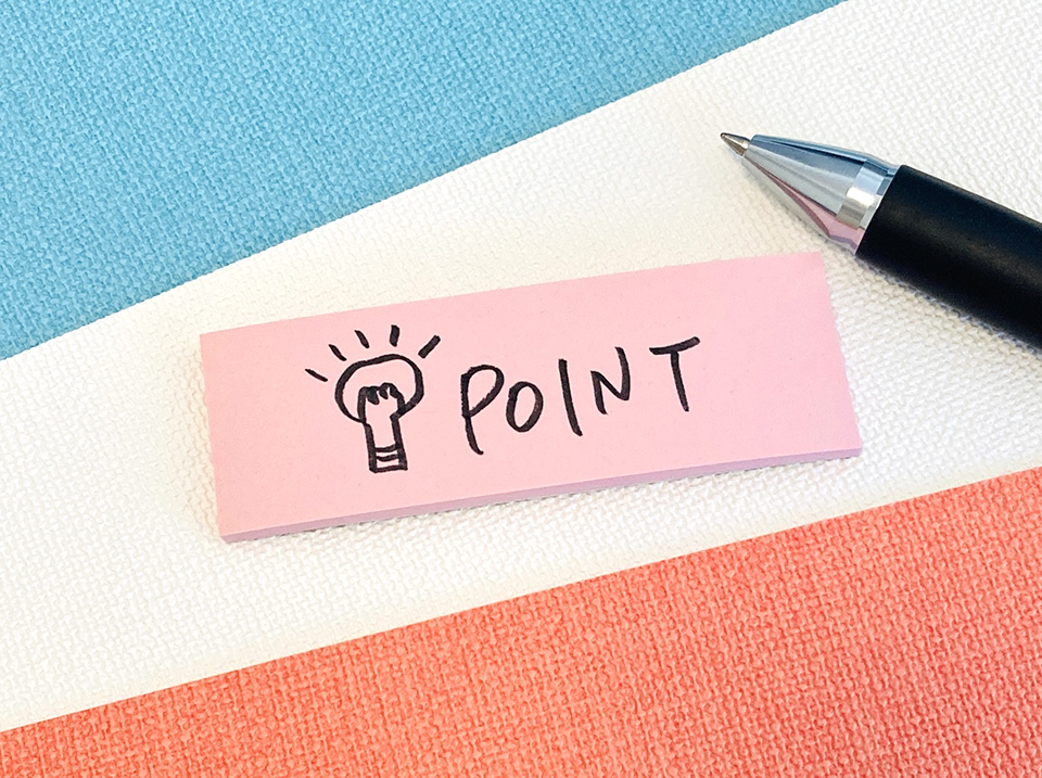 付箋に書かれたPOINTという文字