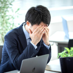 中古パソコンが臭い。臭いを消す方法！