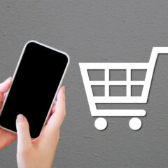 中古パソコンを買うなら専門店！フリマアプリやオークションを避けるべき理由とは？