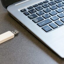 中古PCのクリーンインストールは必要？判断と手順を解説
