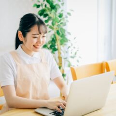 介護サービスを支える「くじらや」の中古パソコン ～A合同会社様の導入事例～