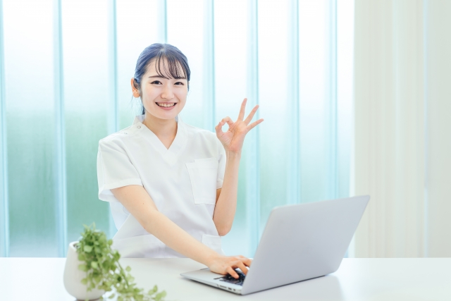 医療現場でくじらやの中古パソコンをご利用中のお客様