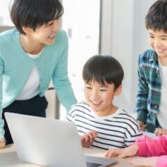 プロクラ教室の開校を支えた「くじらや」の中古パソコン ～KYS携帯電話販売業様の導入事例～